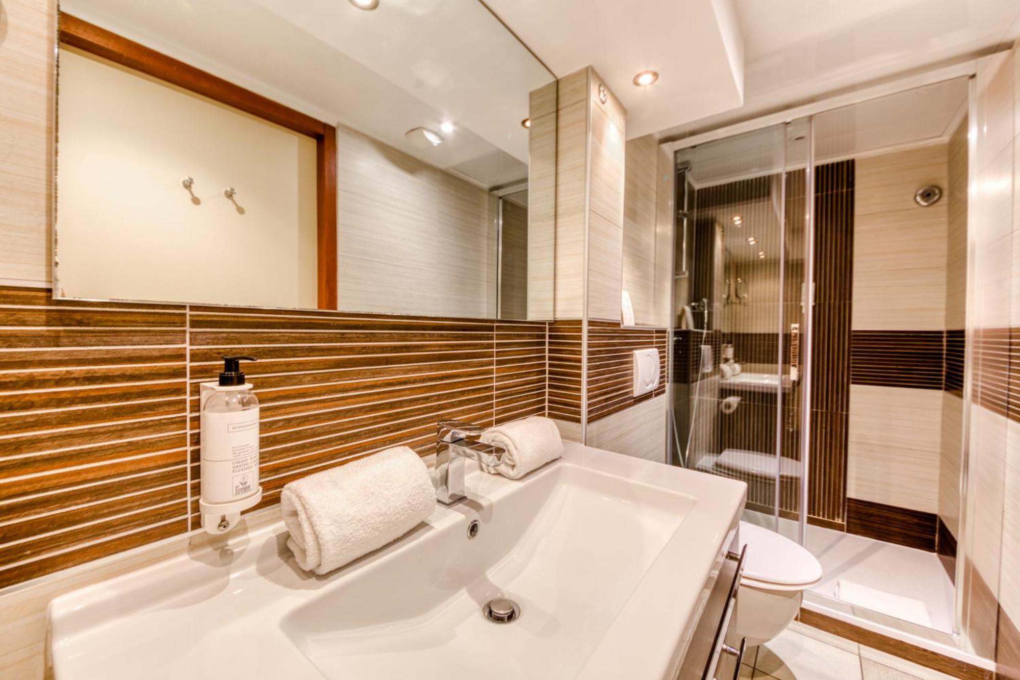 Hotel Villa D'Elsa Juan-les-Pins Zewnętrze zdjęcie