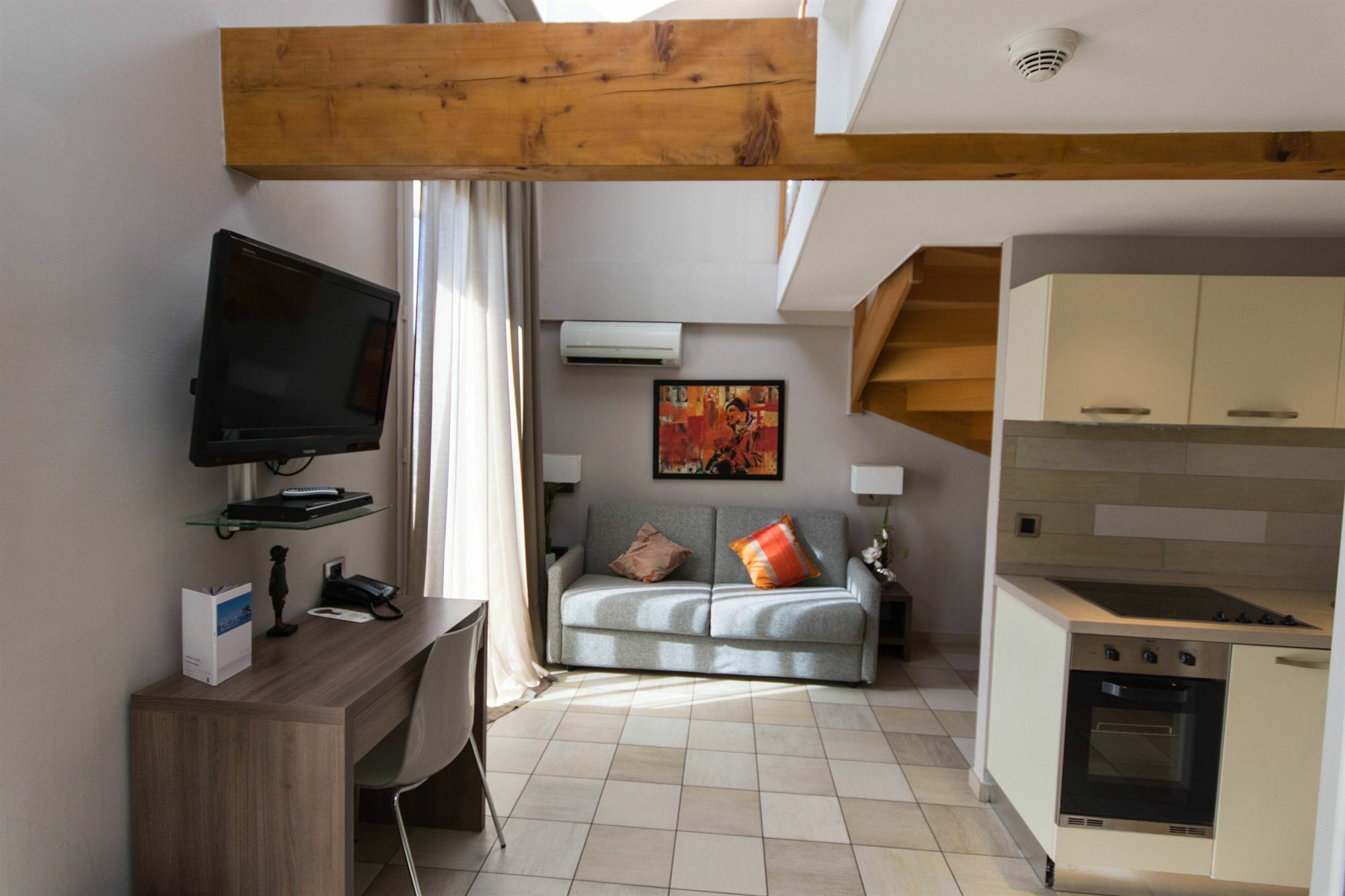Hotel Villa D'Elsa Juan-les-Pins Zewnętrze zdjęcie