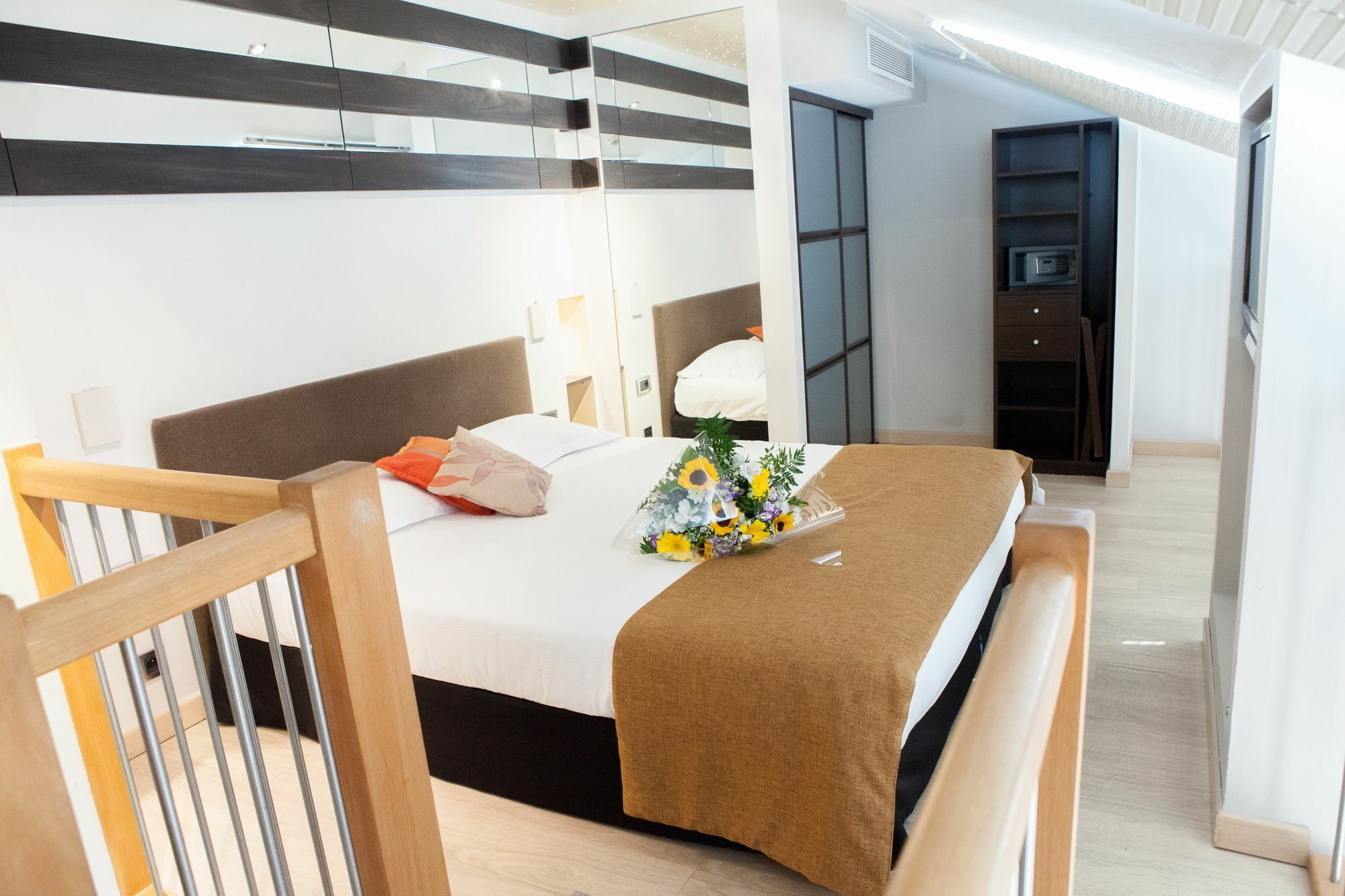Hotel Villa D'Elsa Juan-les-Pins Zewnętrze zdjęcie