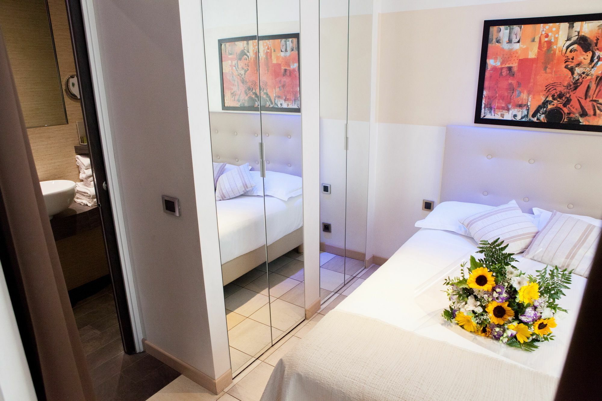 Hotel Villa D'Elsa Juan-les-Pins Zewnętrze zdjęcie